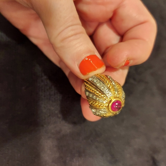 14k gold and genuine diamond ring, size 6 - Picture 3 of 16